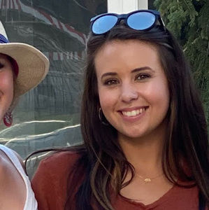 Meet your Posher, Hannah